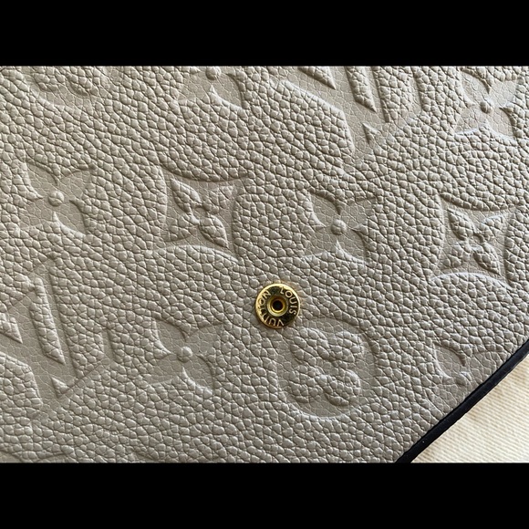 ❗️SOLD❗️Pochette Felicie - Picture 13 of 15